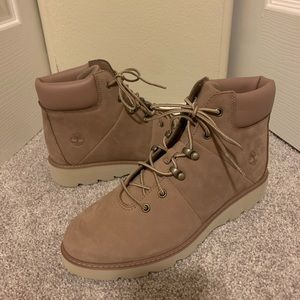 BRAND NEW TIMBERLANDS never been worn size 7